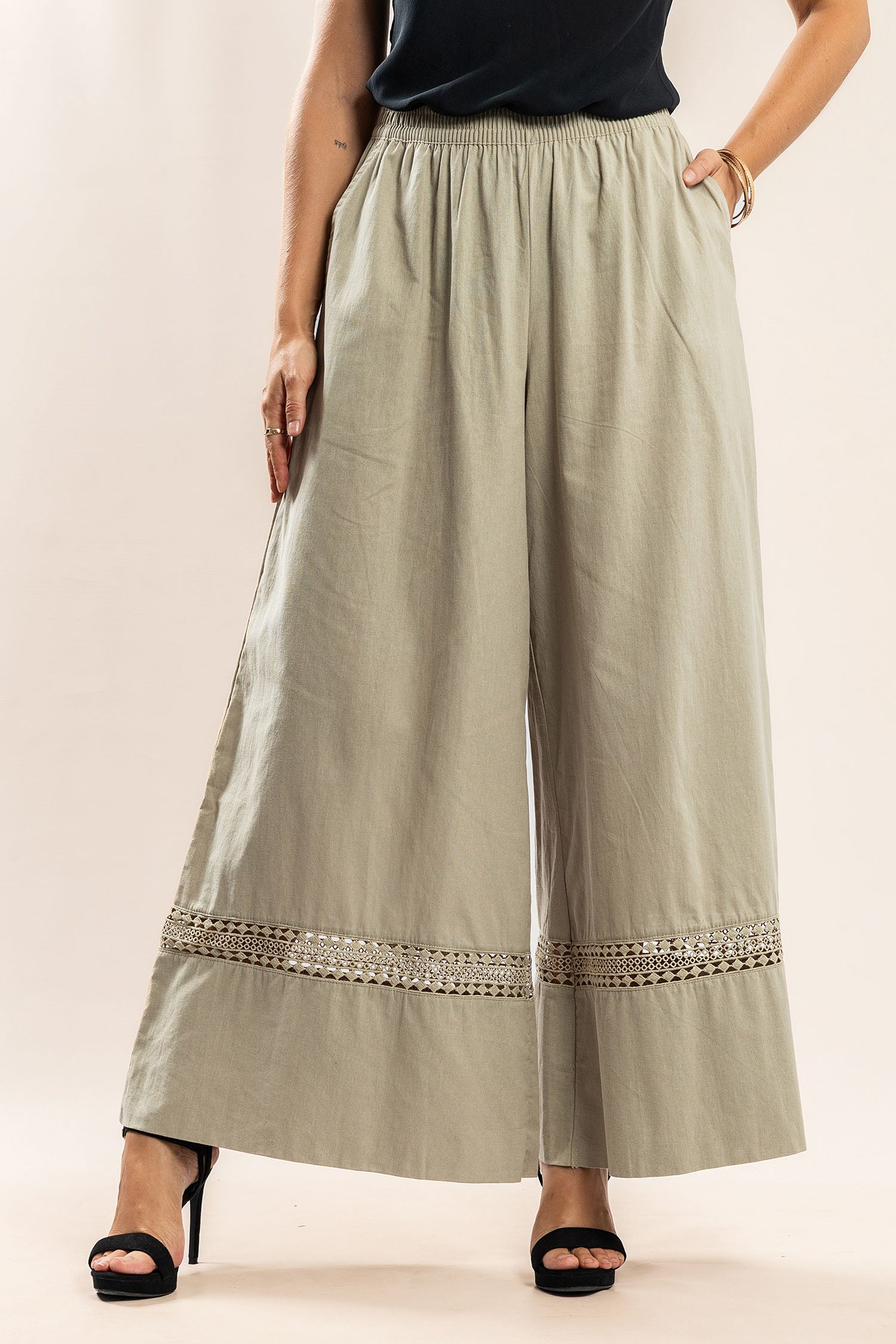 Gizzel Pants — CCW25WNPT08-1